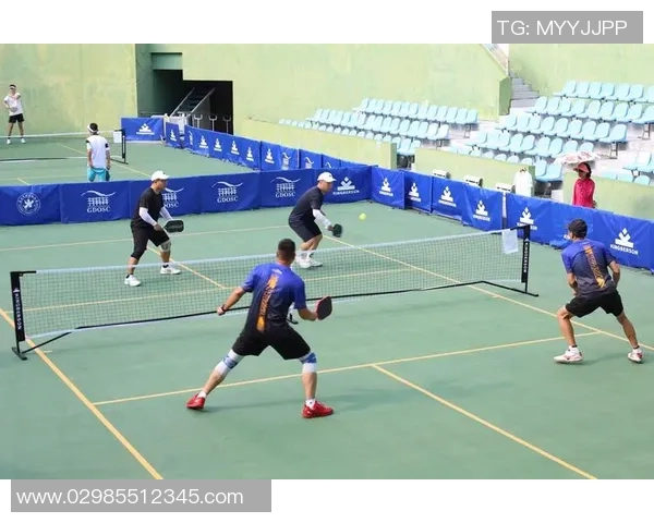 重庆网球队个人能力深度解析:网球巨献背后的训练与成长之路 重庆网球队个人能力深度解析:网球巨献背后的训练与成长之路