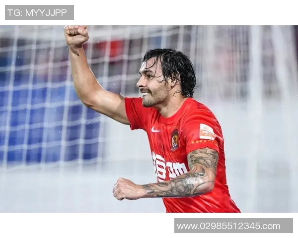 广州足球队进攻革新之路：战术创新与球员配合的完美结合