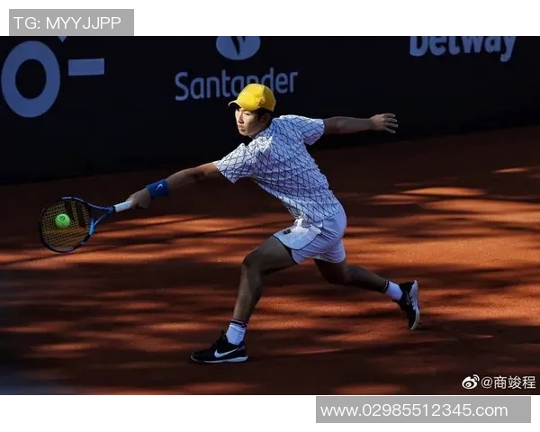 成都网球队耐力训练引发热议球员表现与体能备战的深度探讨 成都网球队耐力训练引发热议球员表现与体能备战的深度探讨