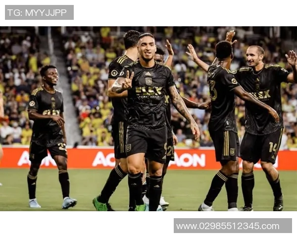 洛杉矶FC与费城联合的激烈对决揭示美职联新格局 洛杉矶FC与费城联合的激烈对决揭示美职联新格局