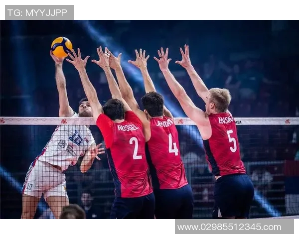 波兰队与塞尔维亚激战正酣谁能在这场较量中笑到最后