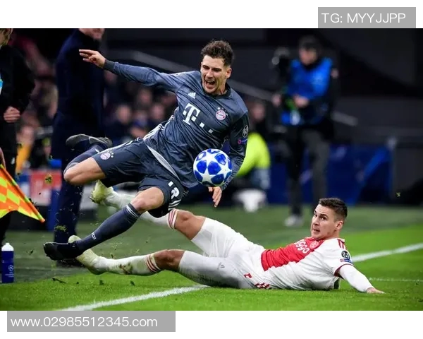 阿贾克斯与拜仁激战正酣谁能在欧冠赛场上笑到最后