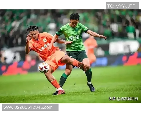 北京国安迎战红钻争夺中超联赛关键三分全力以赴展现球队实力 北京国安迎战红钻争夺中超联赛关键三分全力以赴展现球队实力