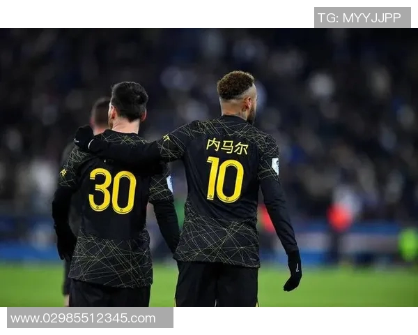 锡昂与马赛对决分析球队状态战术特点及历史交锋记录探讨