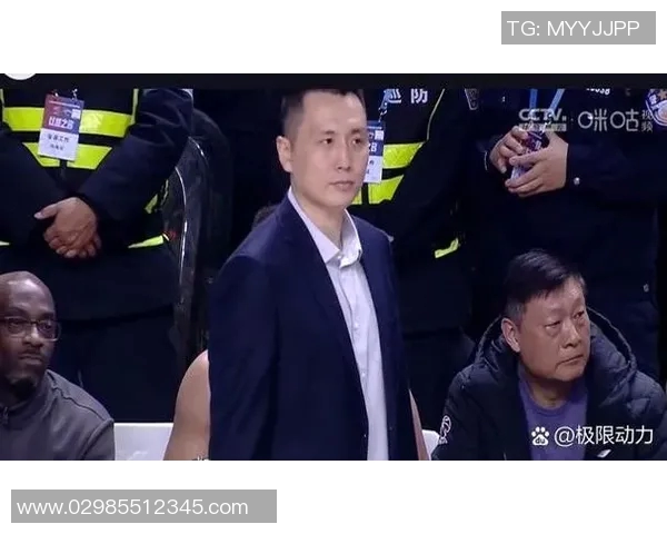 CBA精彩对决回顾上海队与新疆队激烈比赛录像分享