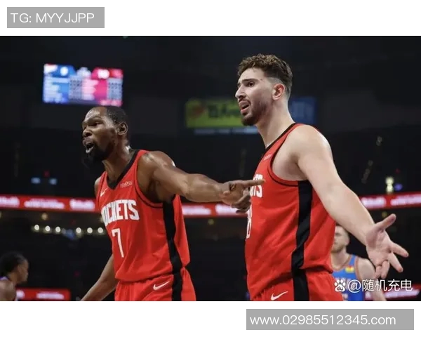 火箭与雷霆激战正酣NBA精彩比赛直播全程回顾与分析