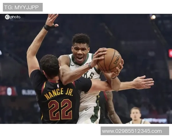 0809赛季骑士与雄鹿的激烈对决回顾与精彩瞬间分析