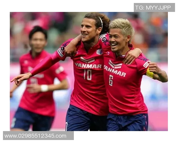 阪樱花与广岛三箭激战正酣谁能在这场对决中笑到最后